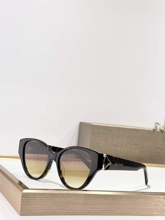Picture of Bvlgari Sunglasses _SKUfw76404803fw